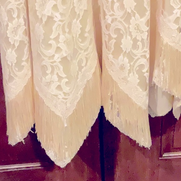 Martin McCrea Ivory fringed wedding dress - Picture 9 of 14